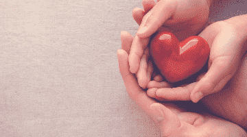 Veja os salários dos 11 cursos mais procurados na área da Saúde