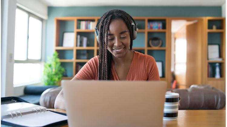MEC disponibiliza dez novos cursos online e gratuitos para professores