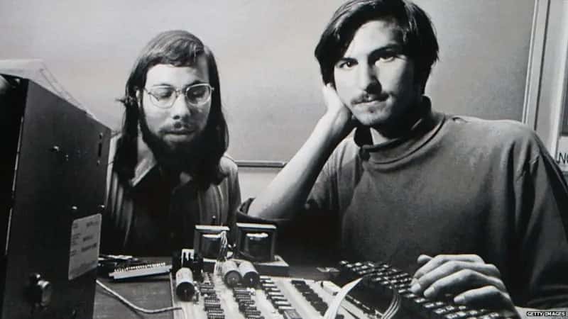 Quem são os fundadores da Apple? A história dos visionários por trás da gigante