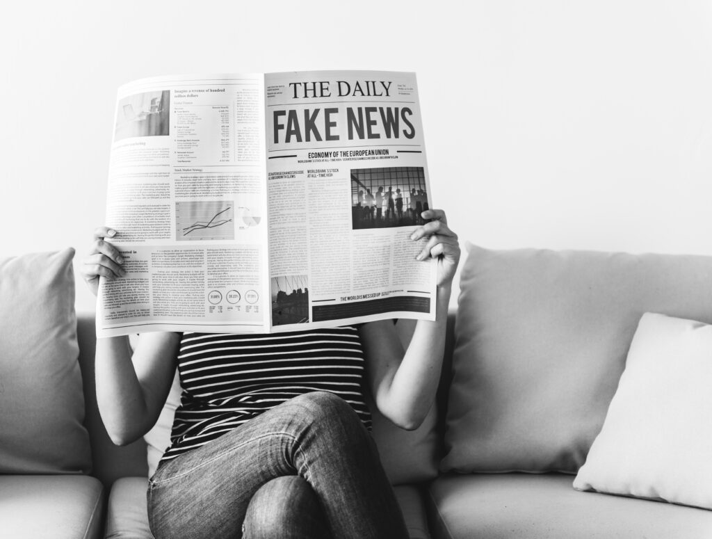 Fake News - Atualidades Enem 