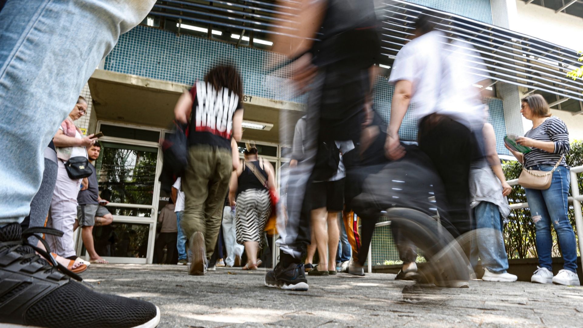 Que horas fecha o portão do vestibular da Unesp 2026?