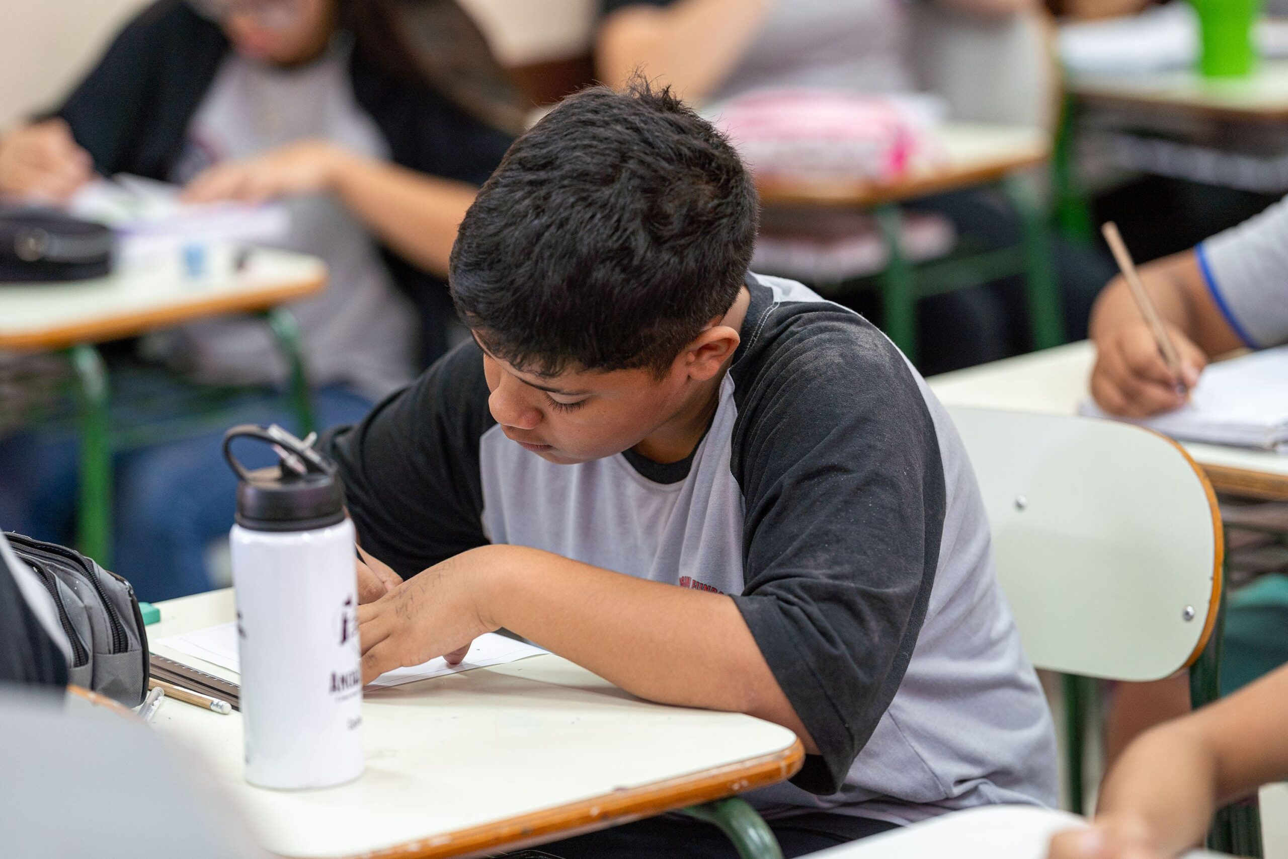 Provas SAEB 2025: aplicação já começou em escolas; veja cronograma