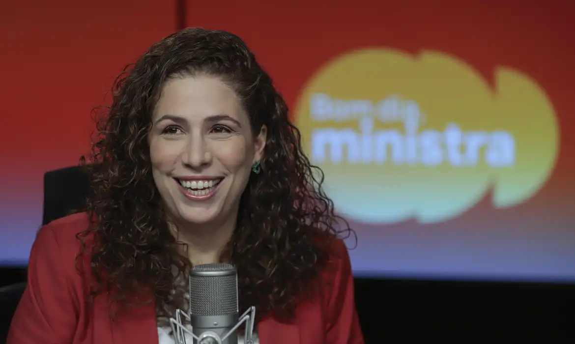 Vai ter CNU em 2026? Veja o que diz a Ministra Esther Dweck