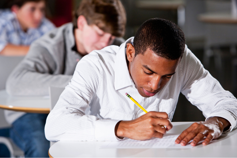 Curso técnico vale como superior para concurso? Descubra