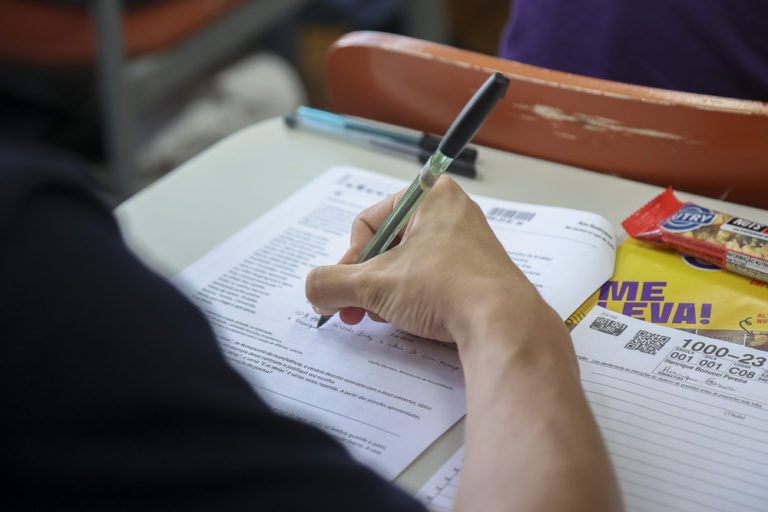 Fuvest divulga provas da 1ª fase do vestibular de 2026