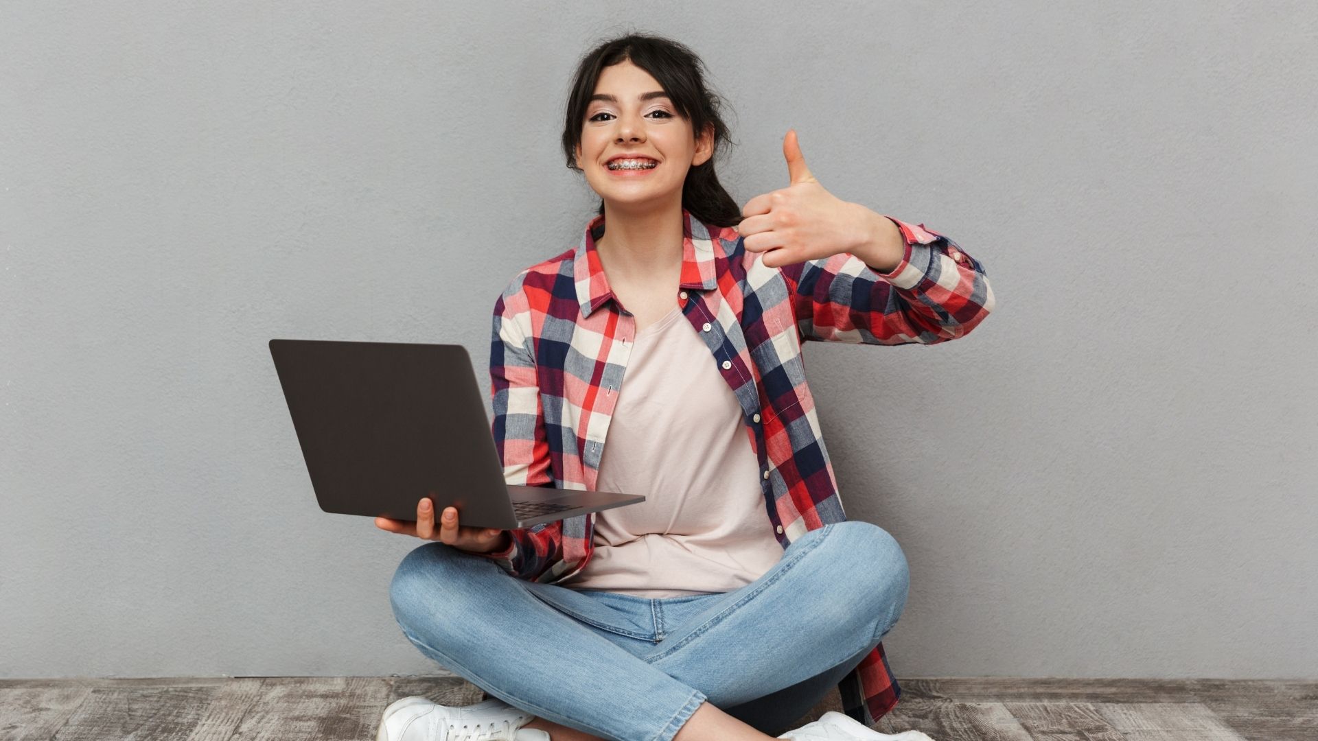 Calculadora TRI Enem 2025: veja 3 ferramentas para simular sua nota