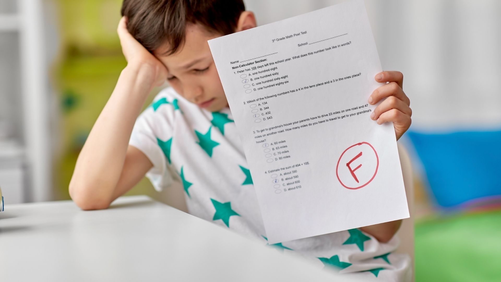 Meu filho repetiu de ano, e agora?