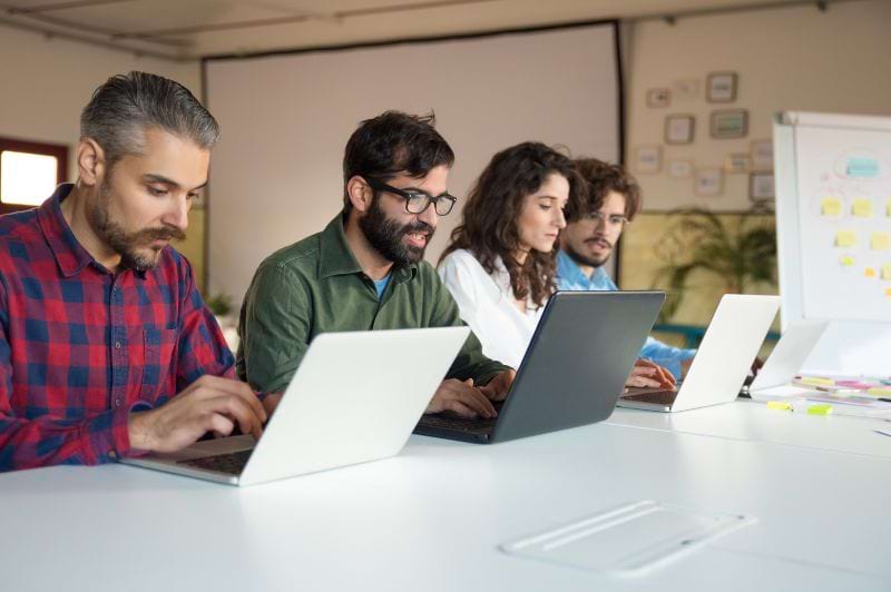 Pós-graduação em Análise e Desenvolvimento de Sistemas: vale a pena investir nessa formação?