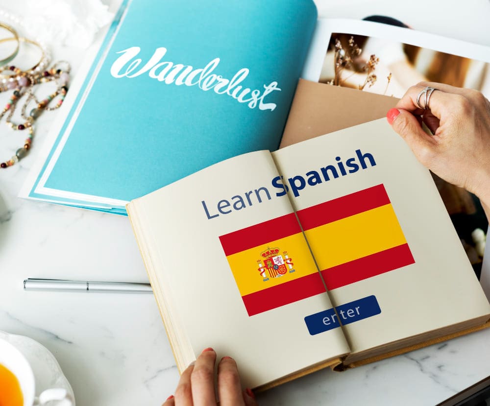 inglês ou espanhol