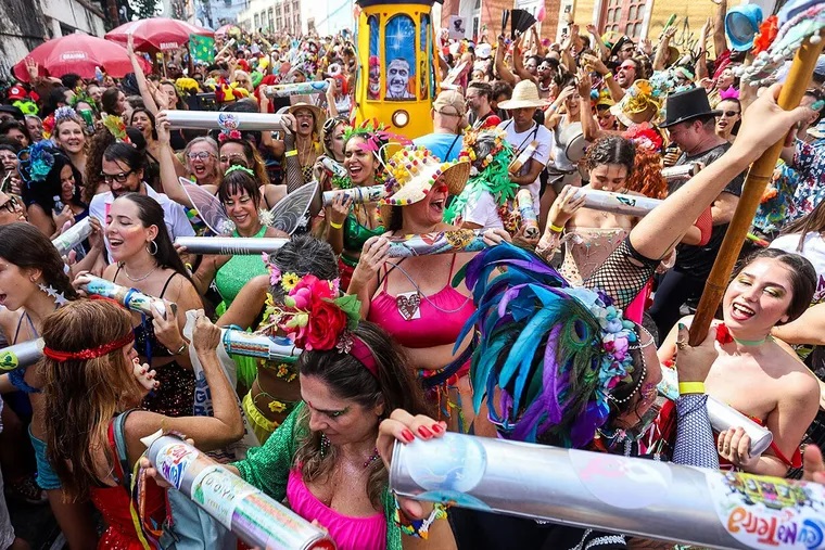 Sexta-feira de Carnaval é feriado? Saiba o que vale em 2026