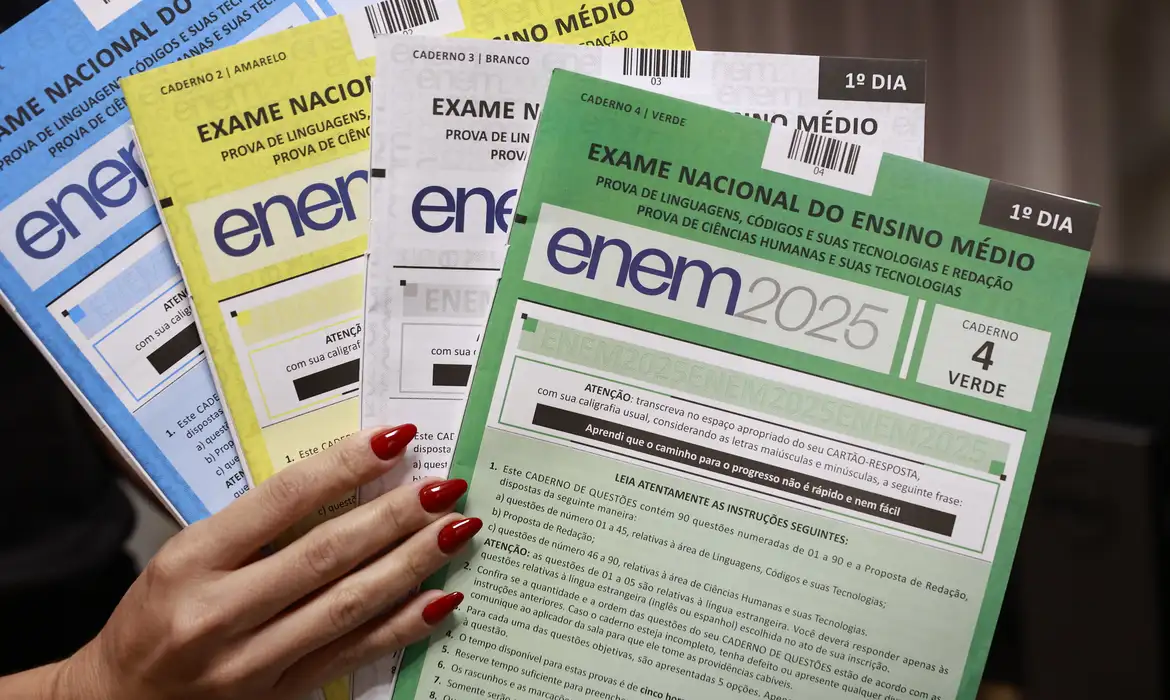 Redação Enem: por que as notas 1.000 estão cada vez mais raras no exame?