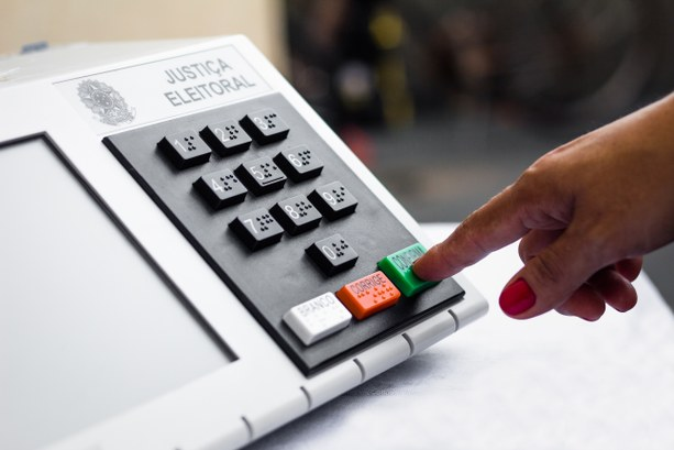 Como saber se meu título de eleitor está regular?