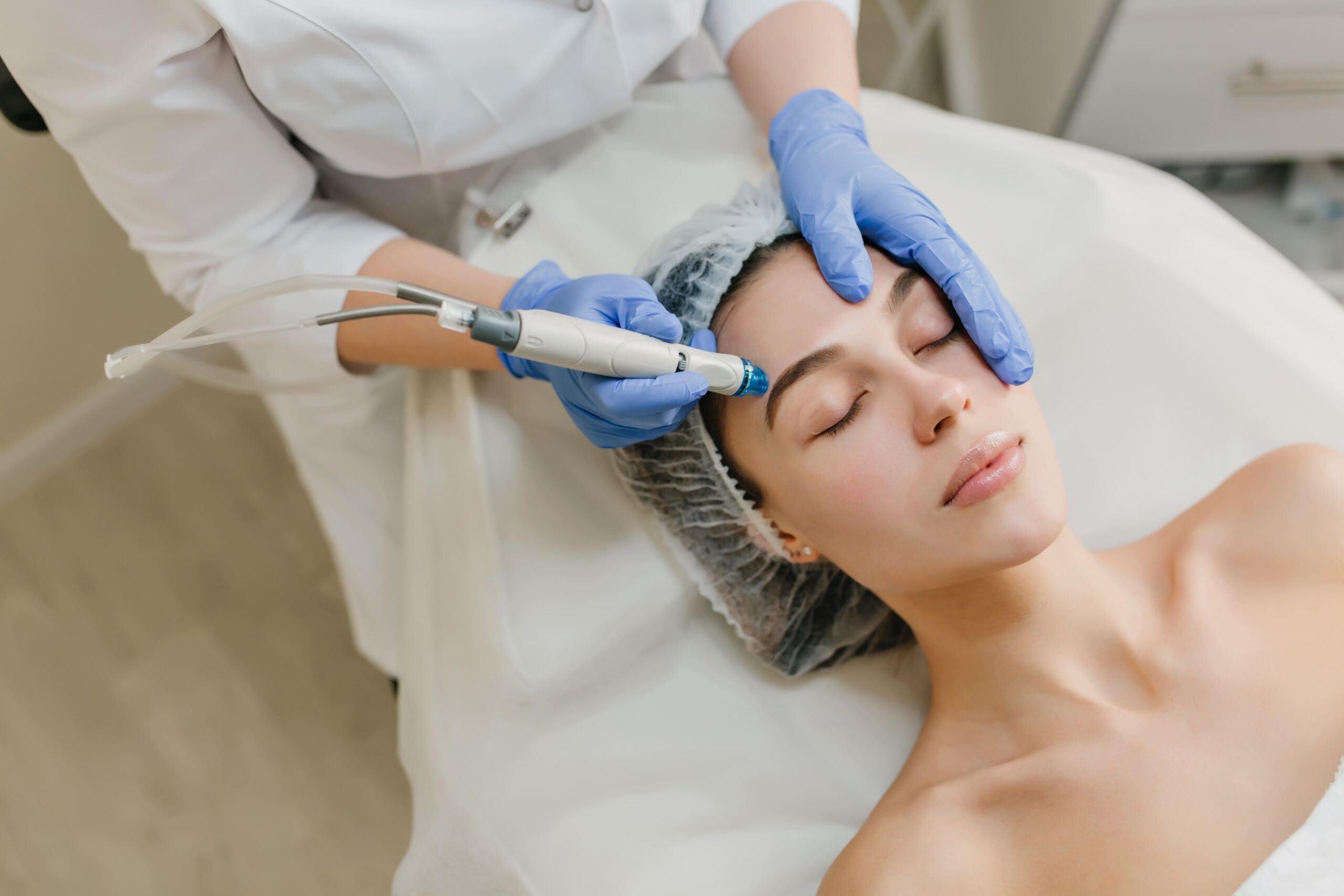Faculdade de Estética: quantos anos dura e modalidades de curso