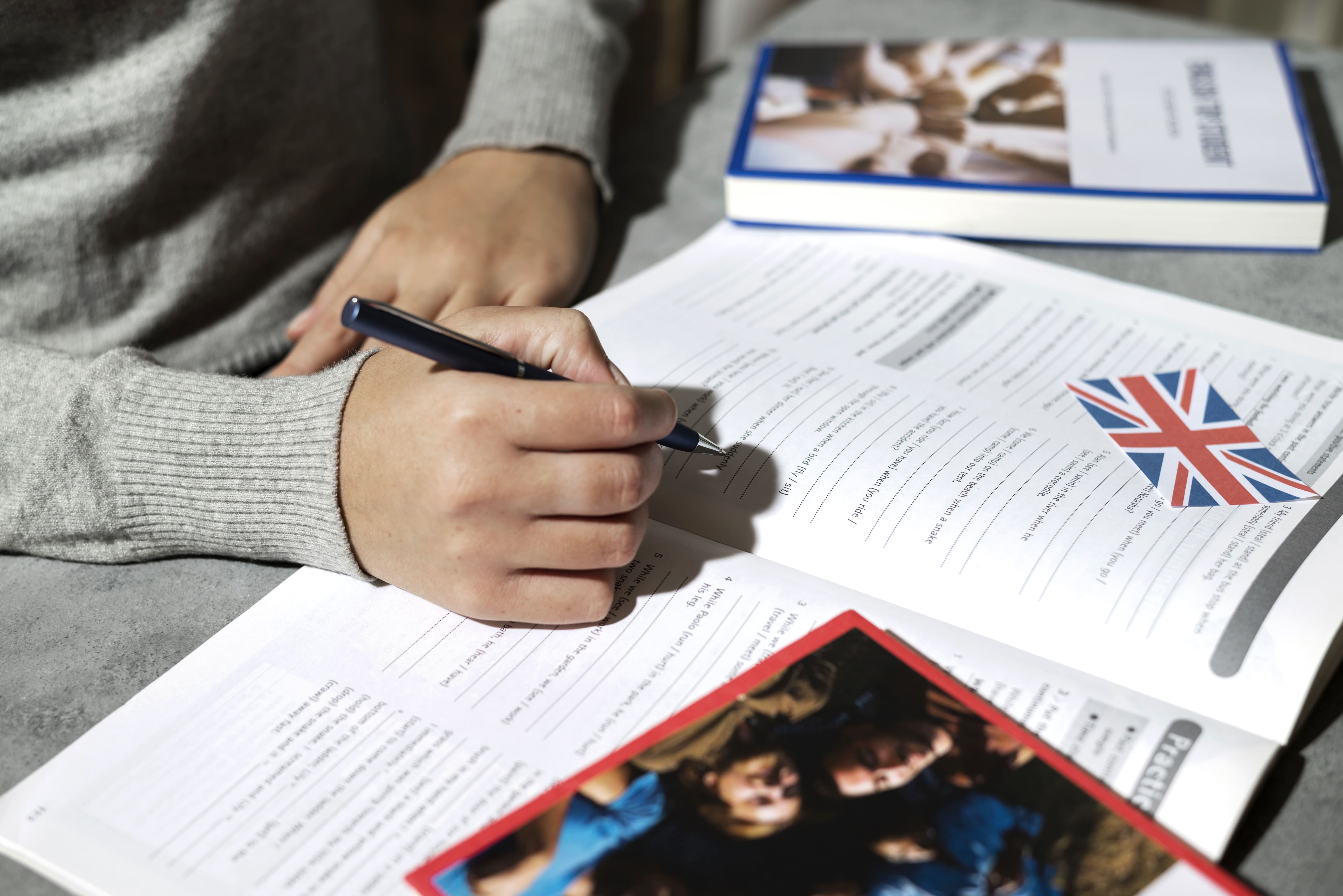 10 expressões em inglês que não fazem sentido quando traduzidas ao pé da letra