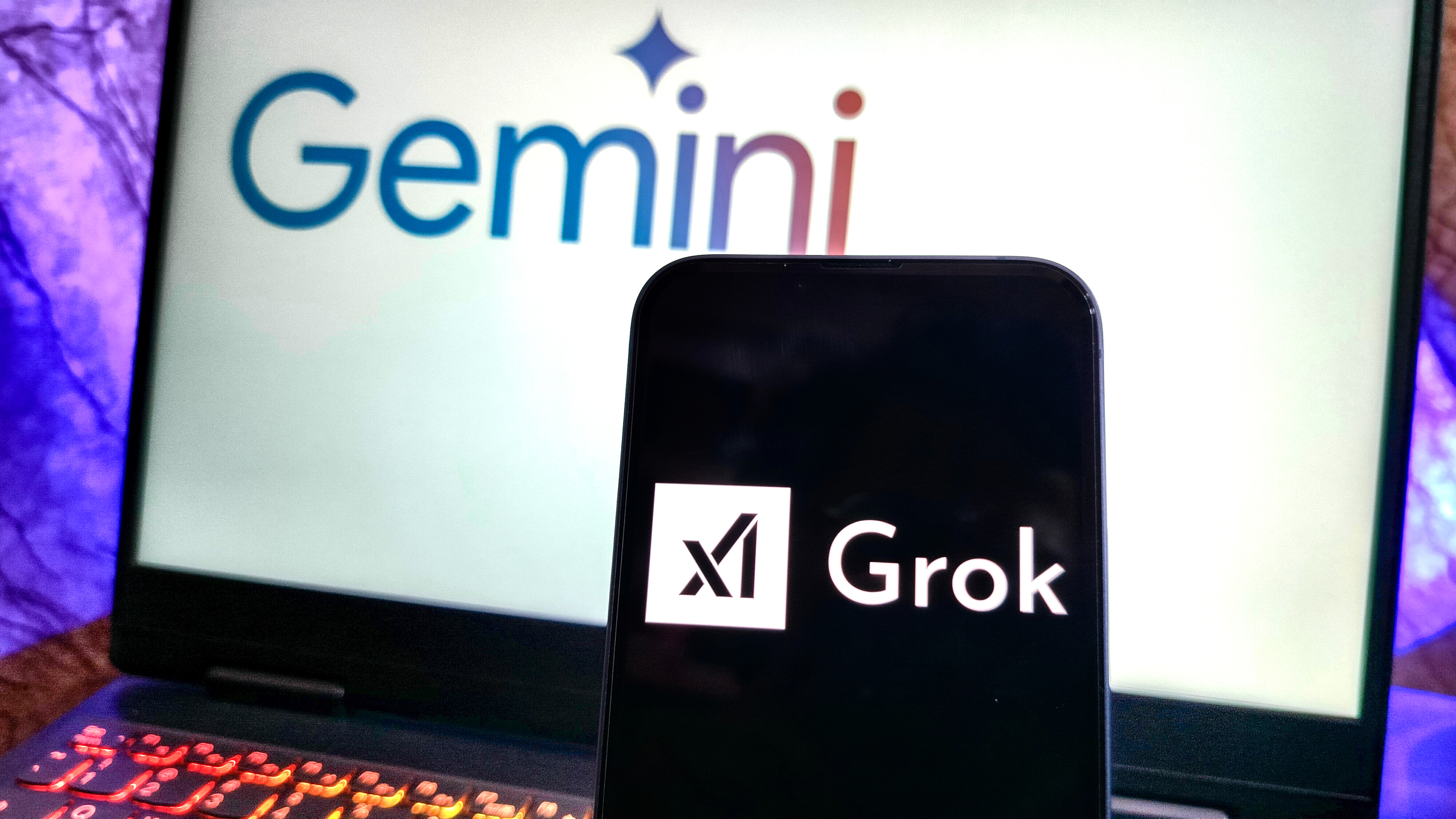 Grok vs Gemini: qual é a melhor IA?