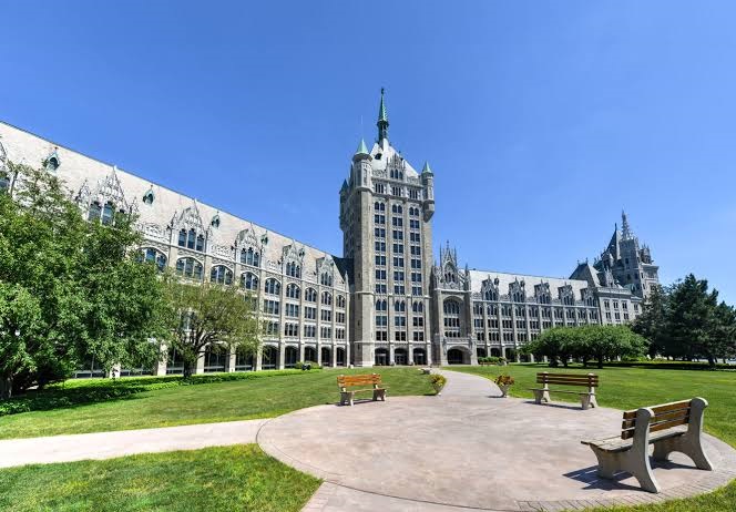 O que é SUNY? Conheça a State University of New York e o programa executivo nos EUA