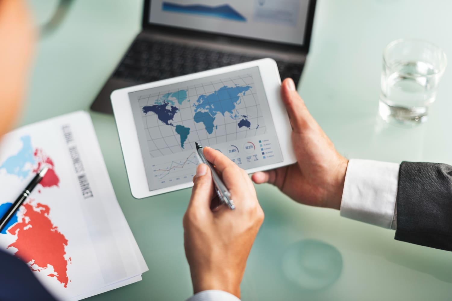 Comércio Exterior ou Relações Internacionais: qual a diferença entre os cursos?
