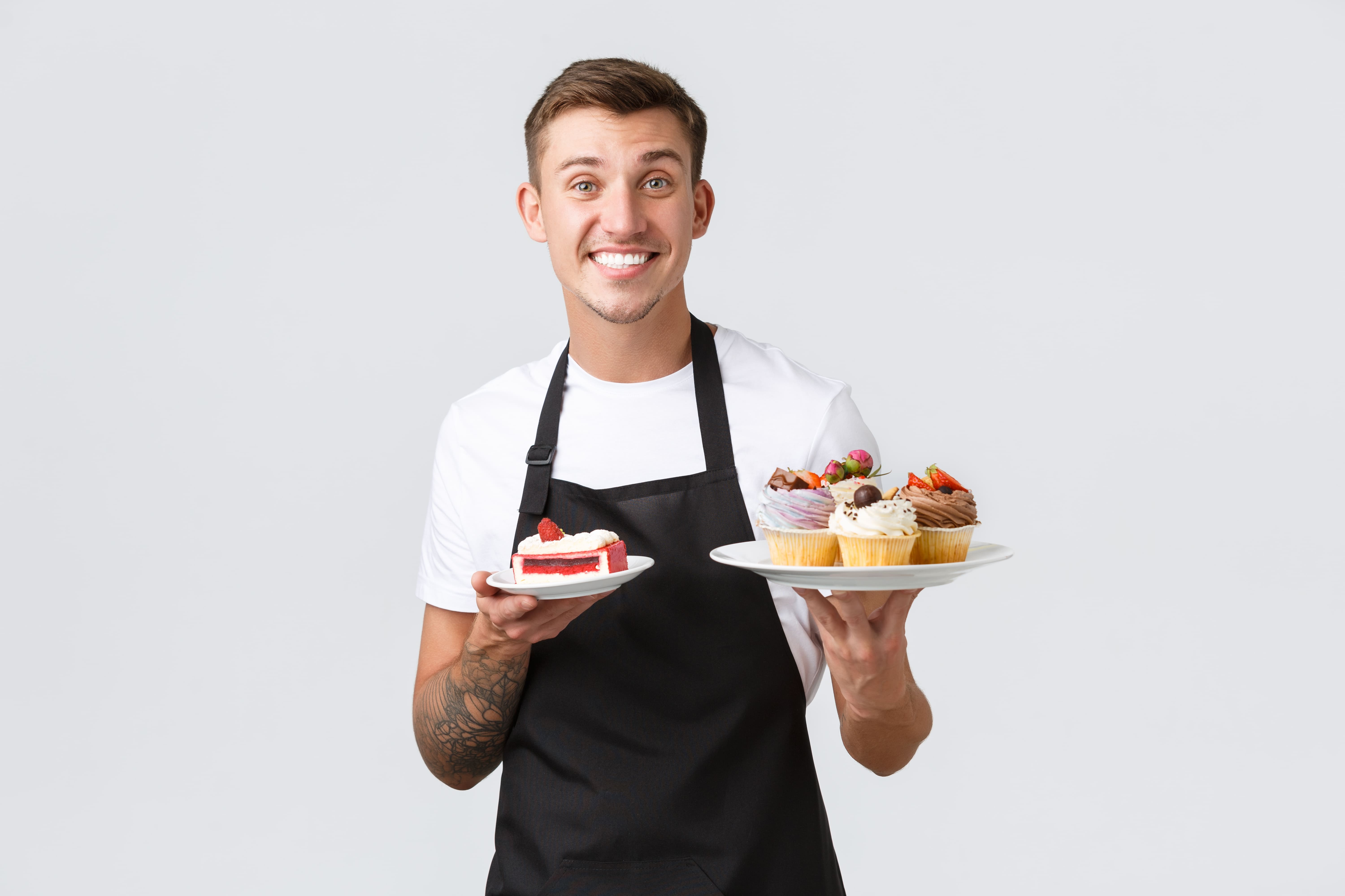 Qual curso fazer para ser confeiteiro? Conheça as opções de formação